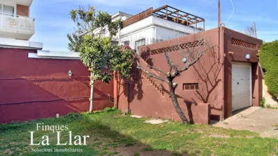 Chalet on Carrer de la Coruña photo 8