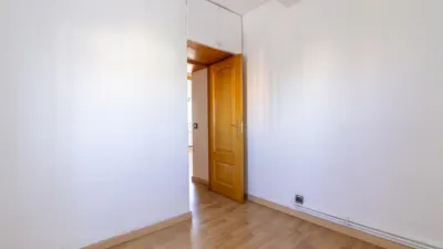 Apartment on Calle de Vizcaya photo 6