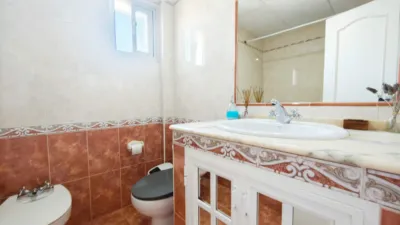 Apartment on Huerta del Rey Street photo 18