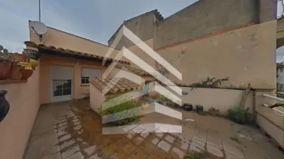 Chalet on Carrer de Figueres photo 50
