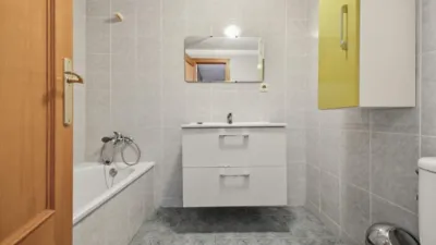 Apartment in Camins Al Grau photo 8