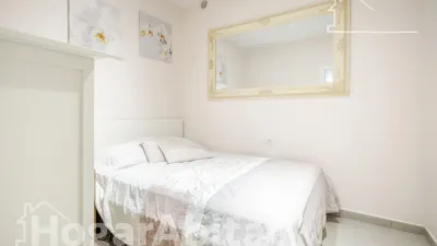 Chalet on Carrer Maria San Gil, Noain photo 27