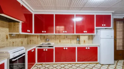 Apartment on Teodoro Llorente Street photo 24