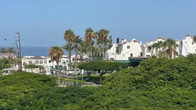 Apartment on Avenida de Rafael Puig Lluvina photo 6