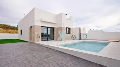 Chalet on Calle Silla de Posta photo 2