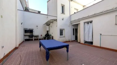 Chalet on Calle de la Llerena photo 8