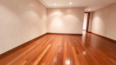 Flat on San Fernando Street photo 11
