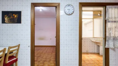 Apartment on Teodoro Llorente Street photo 21