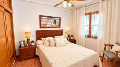 Casa pareada en Playa Flamenca photo 19