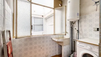 Apartment on Teodoro Llorente Street photo 23