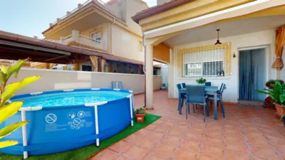 Casa adosada en Carrer del Mar Adriático photo 3