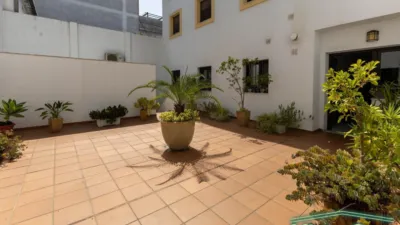 Apartment in the City Centre photo 23