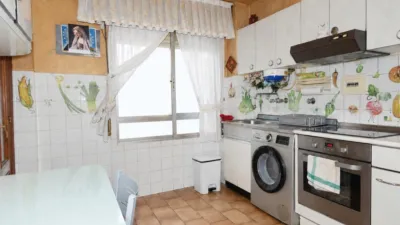Apartment in San Vicente de Barakaldo photo 4