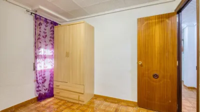 Apartment on Teodoro Llorente Street photo 13