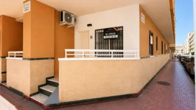 Apartment on Calle de Patricio Zammit photo 17