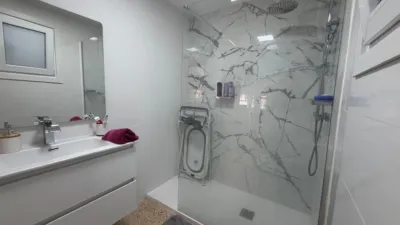 Piso en Carrer de l'Abat Llort photo 17