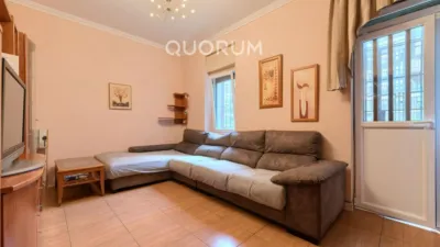 Apartment in Lasesarre photo 2
