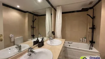 Apartment on Isla Carey Street photo 12