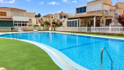 Casa pareada en Playa Flamenca photo 26