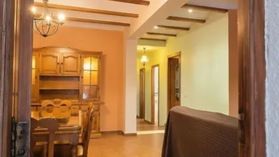 Chalet in Urbanització Marchuquera, 181 photo 9