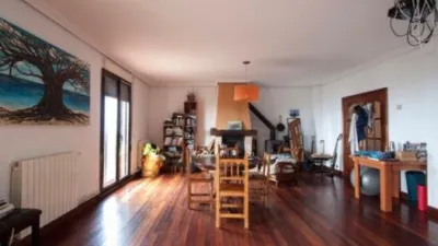 Casa pareada en venta en Calle Cristobal Balenciaga, Ibaeta-Igeldo (San Sebastián - Donostia) de 950.000 €