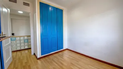 Duplex on Dr Jose Luis de La Vega Street photo 42