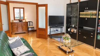 Apartment in Indautxu photo 2