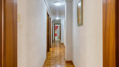 Apartment on Teodoro Llorente Street photo 3