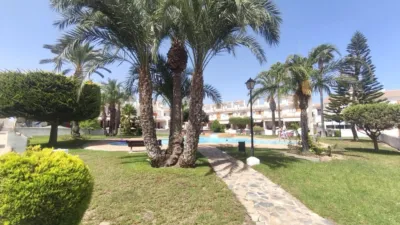Townhouse on Avda. Mediterraneo photo 42