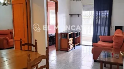 Apartment in Bus Station photo 2