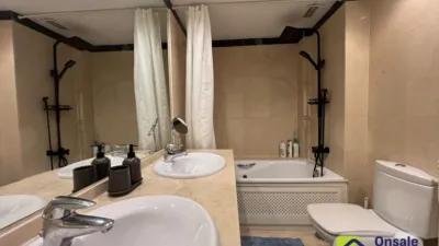 Apartment on Isla Carey Street photo 11