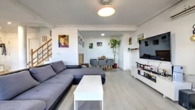 Duplex on Dr Jose Luis de La Vega Street photo 6