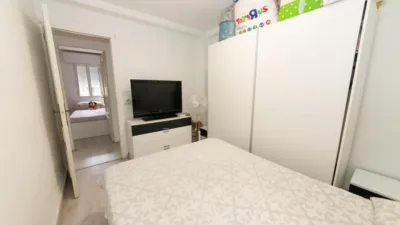 Apartment on Jerónimo Mihura Street photo 14