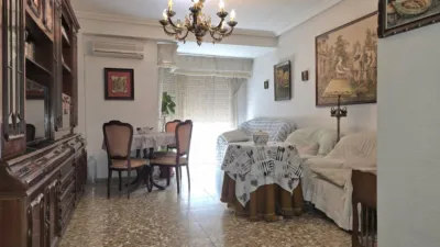 Apartment in Plaza Crevillente-Juzgados photo 3