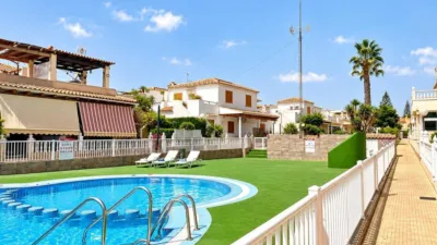 Casa pareada en Playa Flamenca photo 25