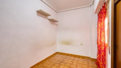 Apartment on Teodoro Llorente Street photo 22