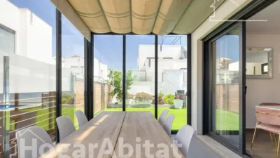 Chalet on Carrer Maria San Gil, Noain photo 22