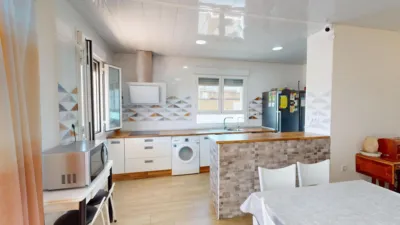 Chalet in Oromana photo 4