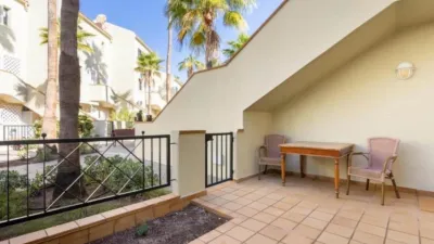 House for sale in Playa del Duque photo 3