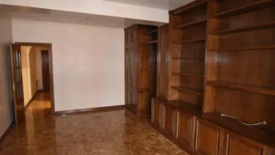 Apartment on Calle del Conde de Peñalver photo 3