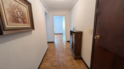 Flat on Calle de Iñigo Arista photo 9