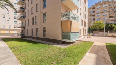 Apartment in University Area photo 2