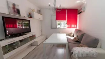 Apartment on Jerónimo Mihura Street photo 2