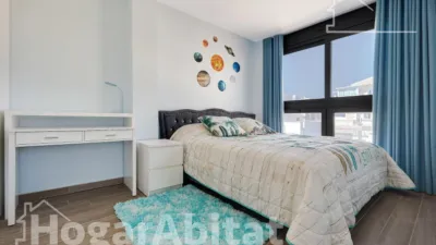 Chalet on Carrer Maria San Gil, Noain photo 26
