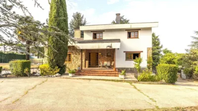 Chalet on Avenida de las Acacias photo 6