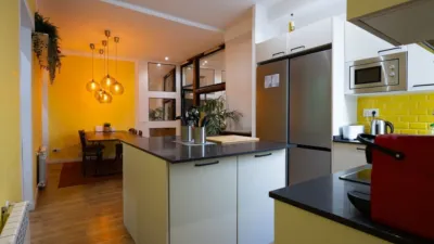 Flat on Calle de Andrés Borrego photo 5