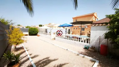 Chalet on Calle Piteras photo 8