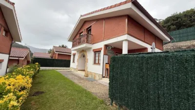 Chalet in Barrio Samano photo 4
