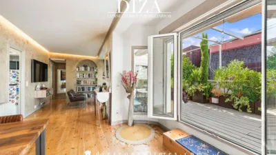 Penthouse on Calle de la Alameda photo 10
