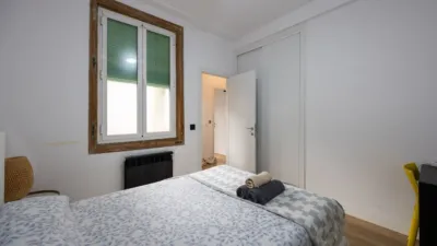 Flat on Calle de Andrés Borrego photo 40